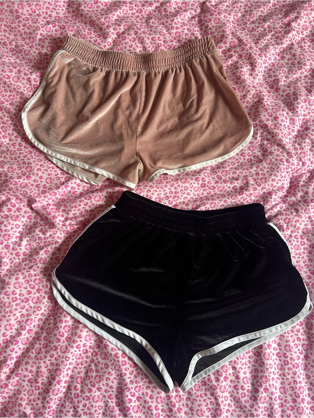 Bundle of x2 “Forever 21” Velour Dolphin Shorts